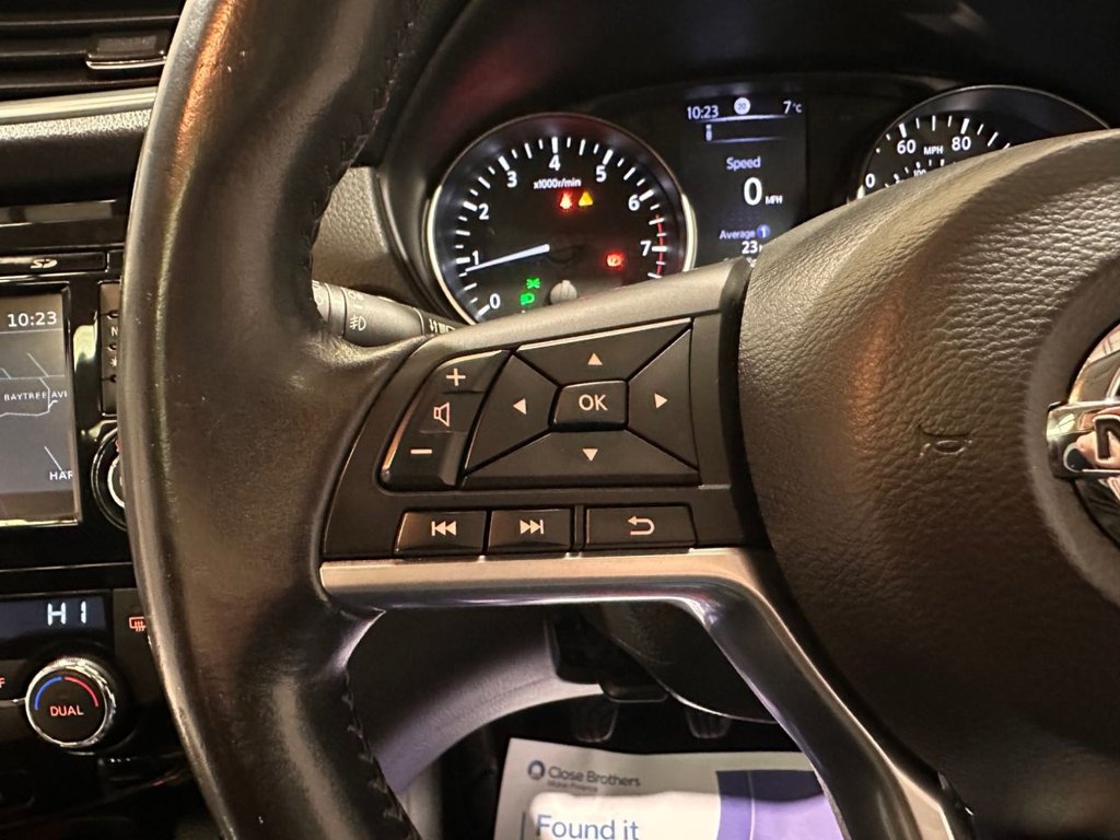 Used Nissan Qashqai 2017 for sale - 77507604: Photo 17