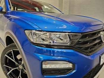 Used Volkswagen T-Roc 2019 for sale - 74649907: Photo