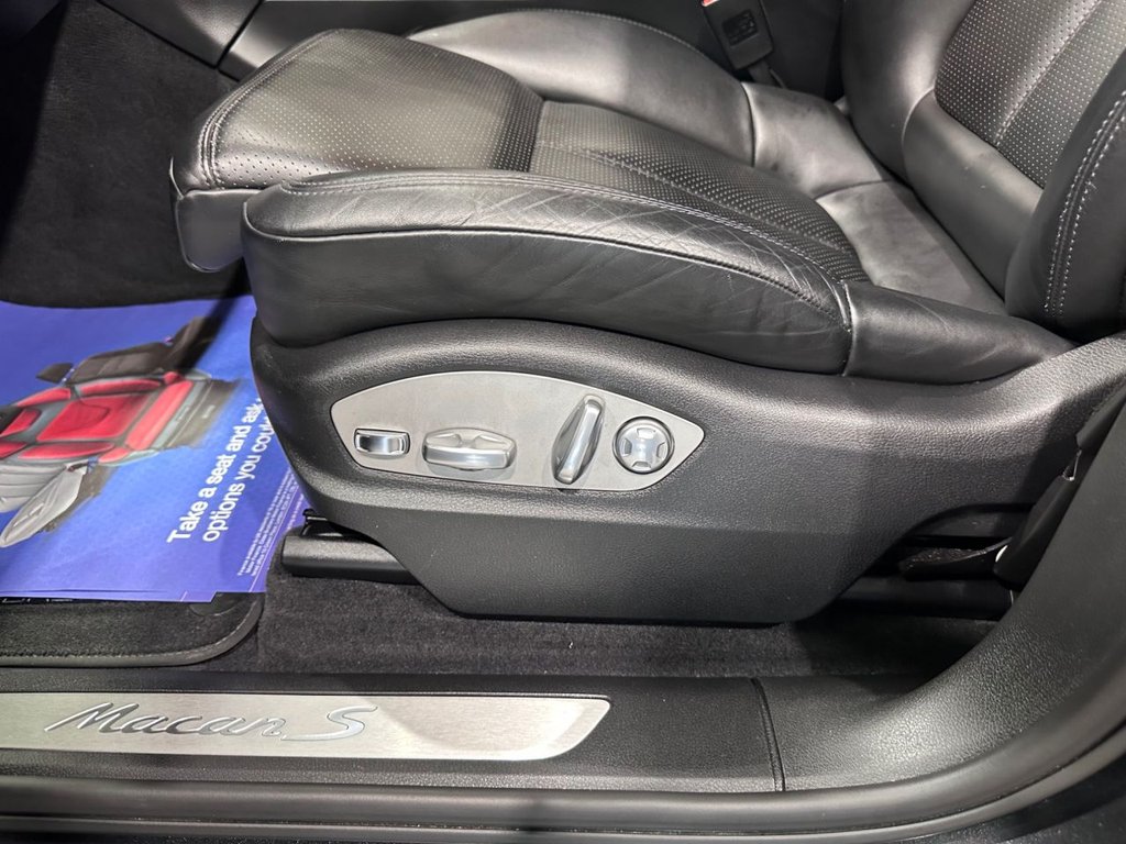 Used Porsche Macan 2017 for sale - 76105911: Photo 18