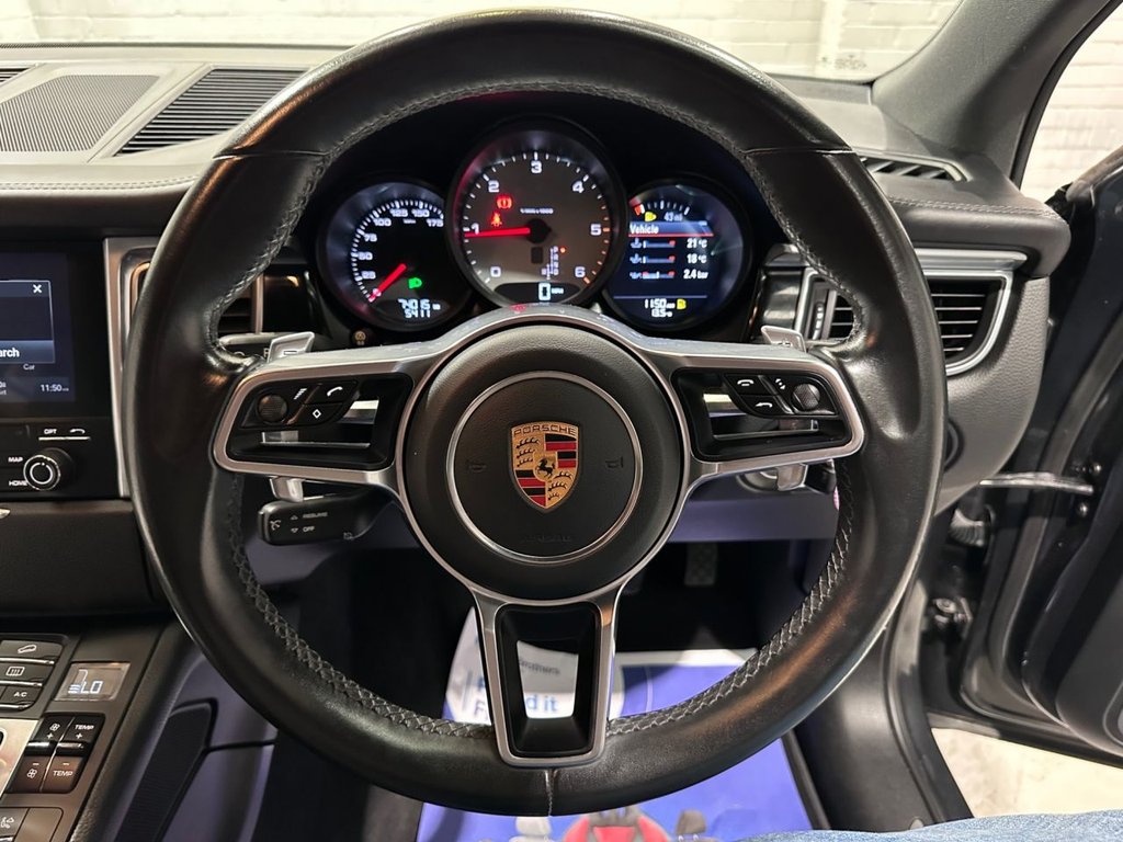 Used Porsche Macan 2017 for sale - 76105911: Photo 20
