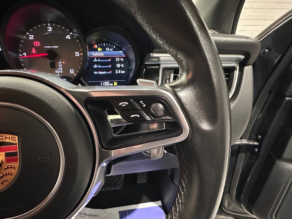 Used Porsche Macan 2017 for sale - 76105911: Photo 22