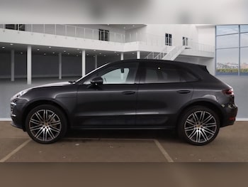Used Porsche Macan 2017 for sale - 76105911: Photo 3