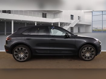 Used Porsche Macan 2017 for sale - 76105911: Photo 4
