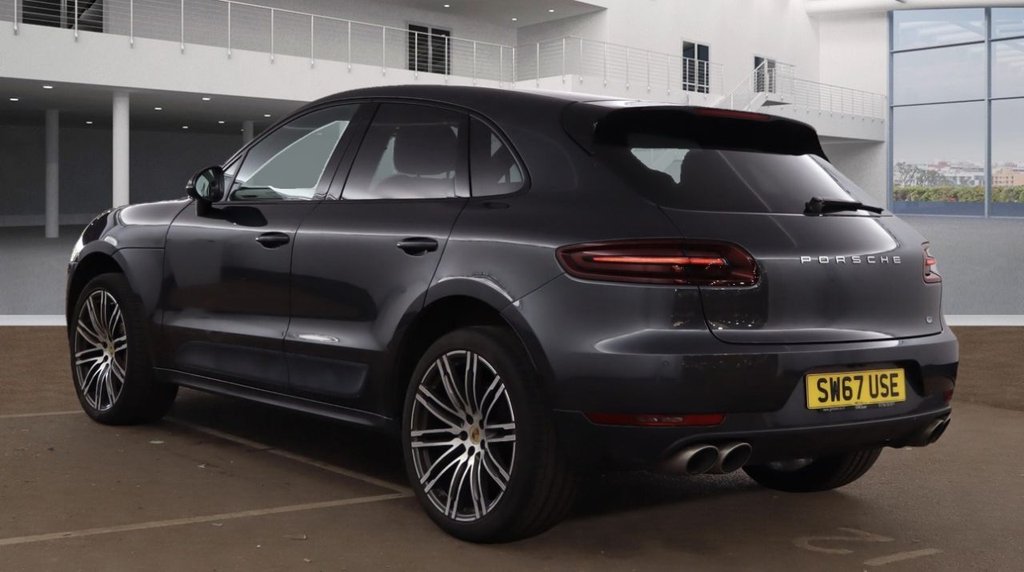 Used Porsche Macan 2017 for sale - 76105911: Photo 5