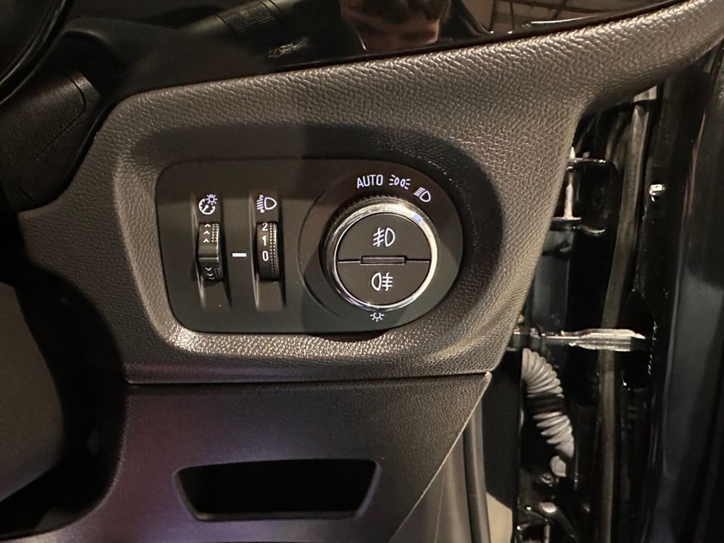 Used Vauxhall Corsa 2021 for sale - 76595908: Photo 24