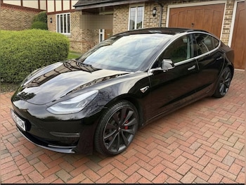 Used Tesla Model 3 2020 for sale - 78017618: Photo