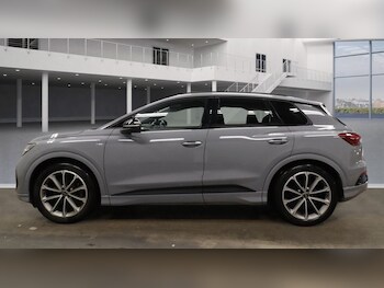 Used Audi Q4 e-tron 2022 for sale - 77697936: Photo