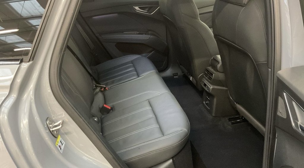 Used Audi Q4 e-tron 2022 for sale - 77697936: Photo 8