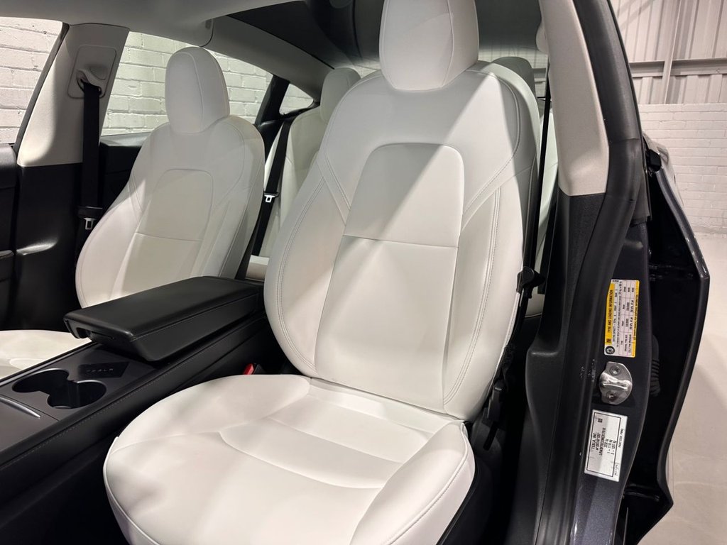 Used Tesla Model 3 2021 for sale - 76396067: Photo 14