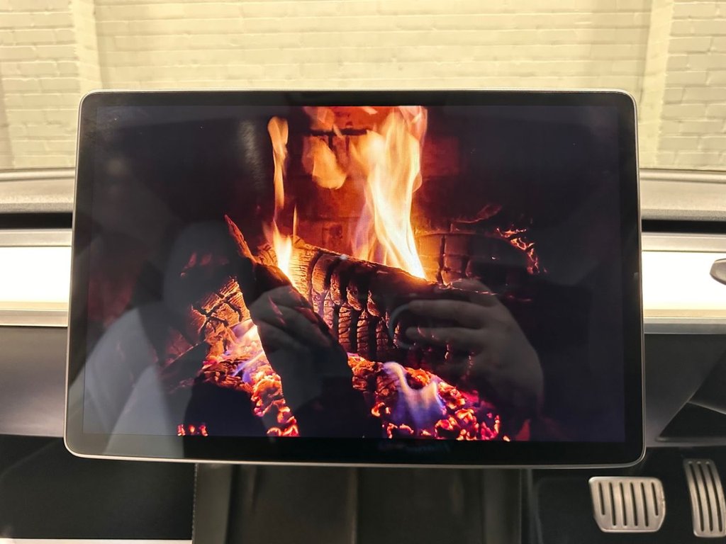 Used Tesla Model 3 2021 for sale - 76396067: Photo 29