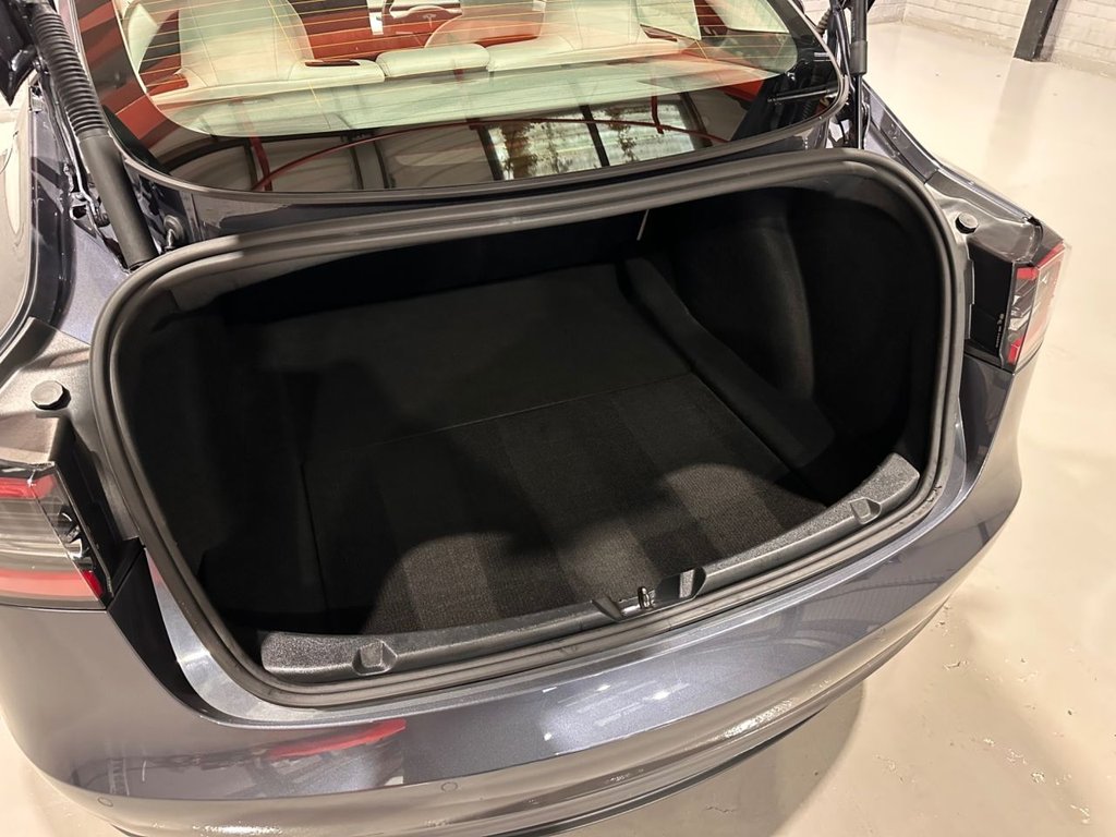 Used Tesla Model 3 2021 for sale - 76396067: Photo 42