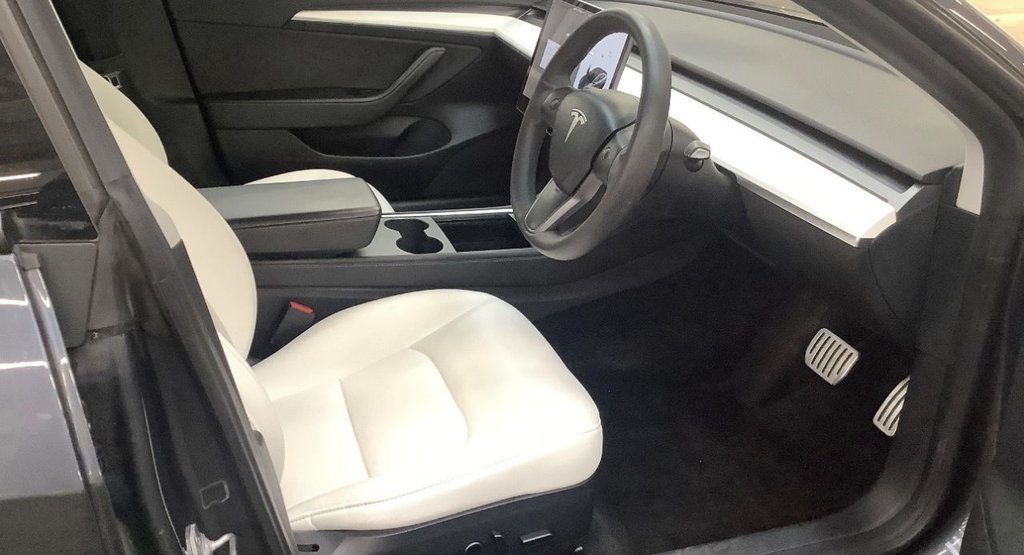 Used Tesla Model 3 2021 for sale - 76396067: Photo 7