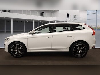 Used Volvo XC60 2017 for sale - 77288461: Photo
