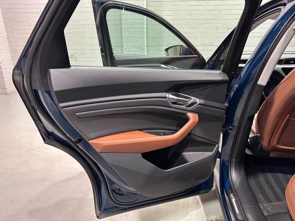 Used Audi e-tron 2021 for sale - 76367888: Photo 41