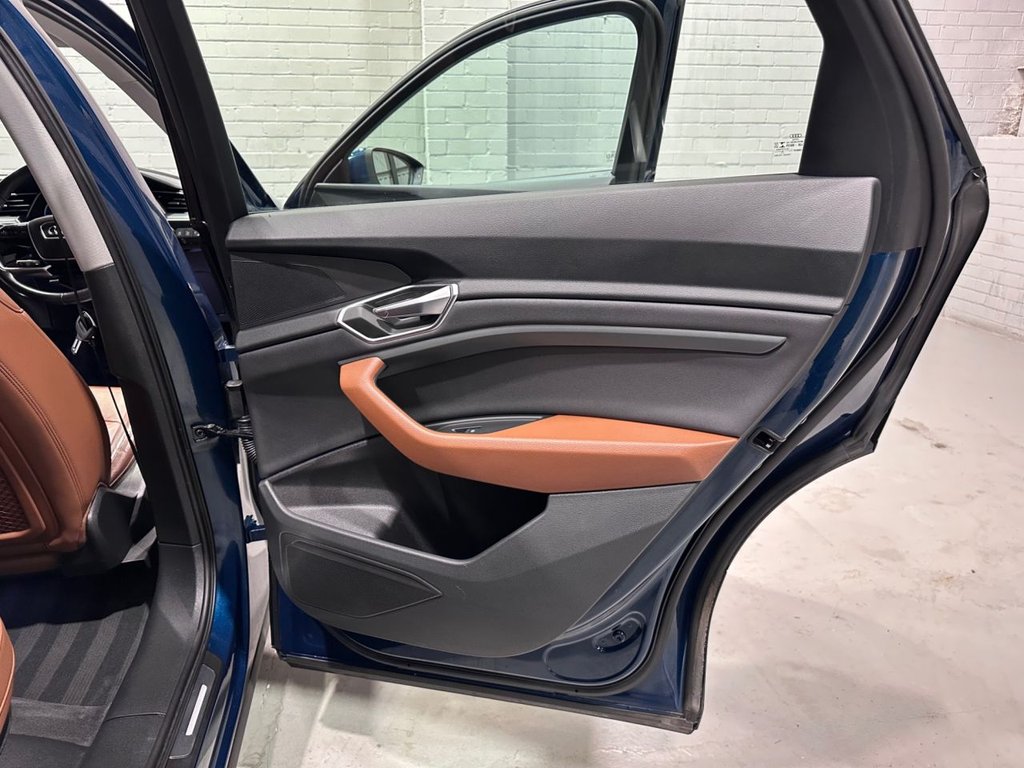 Used Audi e-tron 2021 for sale - 76367888: Photo 42