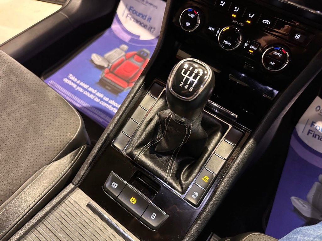 Used Skoda Superb 2017 for sale - 77436902: Photo 42