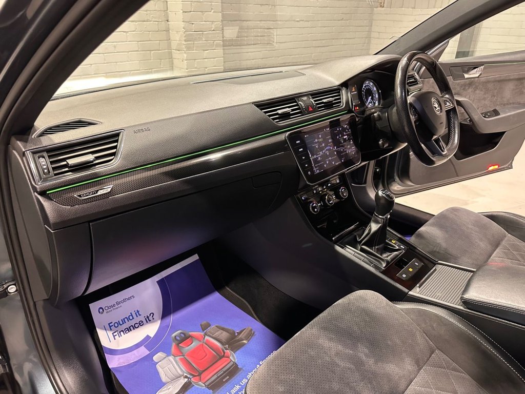 Used Skoda Superb 2017 for sale - 77436902: Photo 9