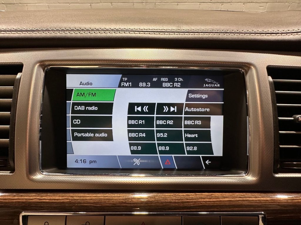 Used Jaguar XF 2011 for sale - 77451906: Photo 28