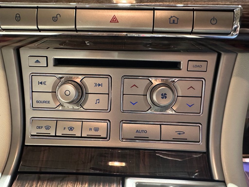 Used Jaguar XF 2011 for sale - 77451906: Photo 30