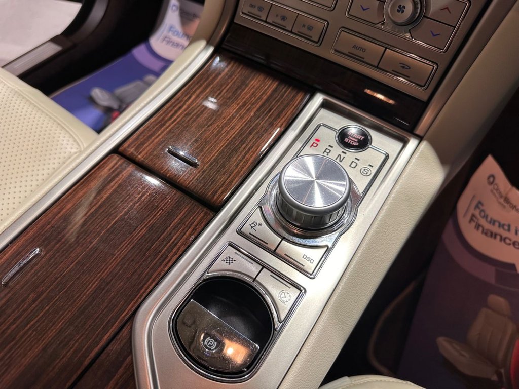 Used Jaguar XF 2011 for sale - 77451906: Photo 31