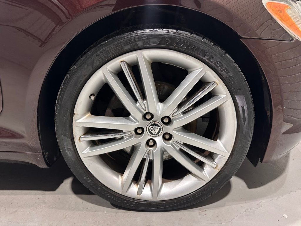 Used Jaguar XF 2011 for sale - 77451906: Photo 44