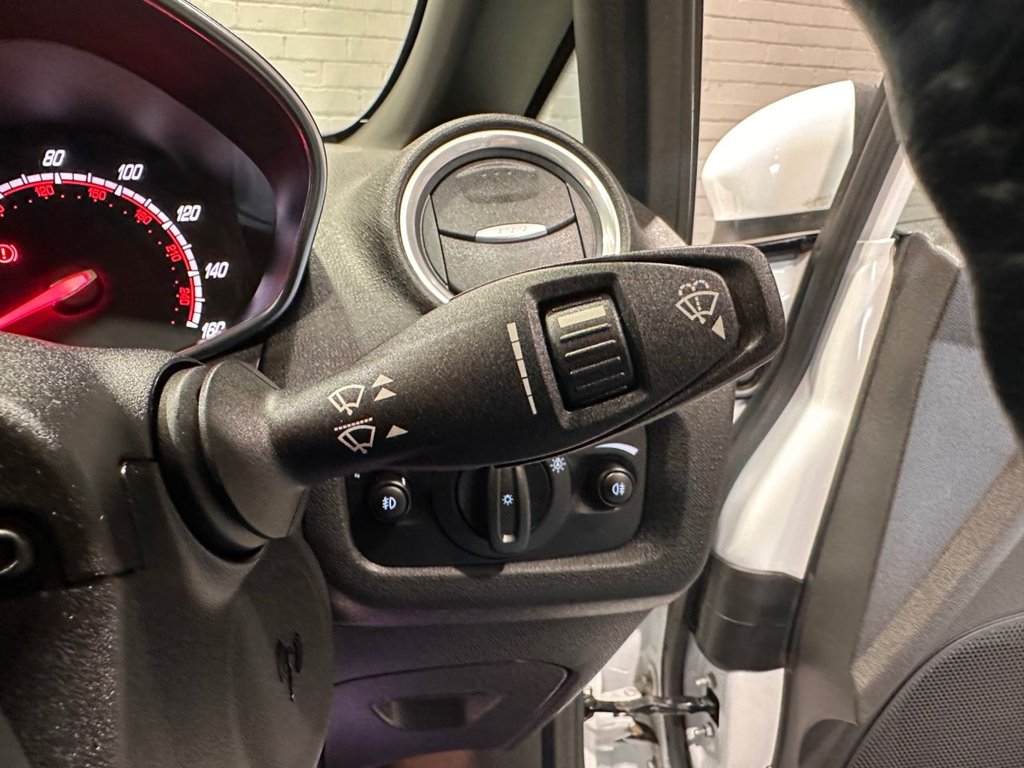 Used Ford Fiesta 2017 for sale - 78044181: Photo 20