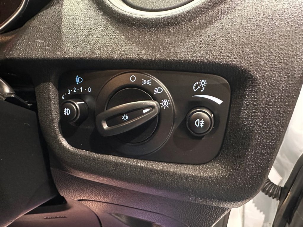 Used Ford Fiesta 2017 for sale - 78044181: Photo 22