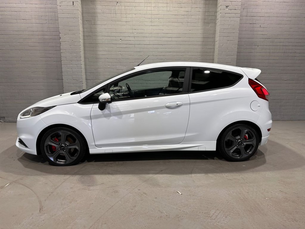 Used Ford Fiesta 2017 for sale - 78044181: Photo 4