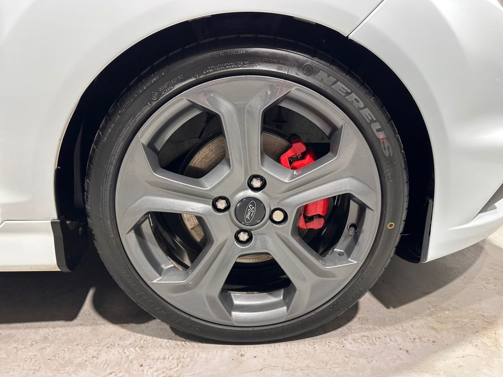 Used Ford Fiesta 2017 for sale - 78044181: Photo 40