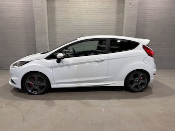 Used Ford Fiesta 2017 for sale - 78044181: Photo