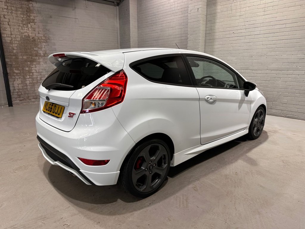 Used Ford Fiesta 2017 for sale - 78044181: Photo 6