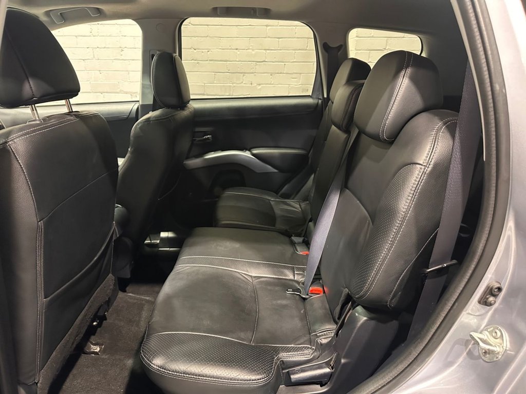 Used Mitsubishi Outlander 2012 for sale - 76710721: Photo 14
