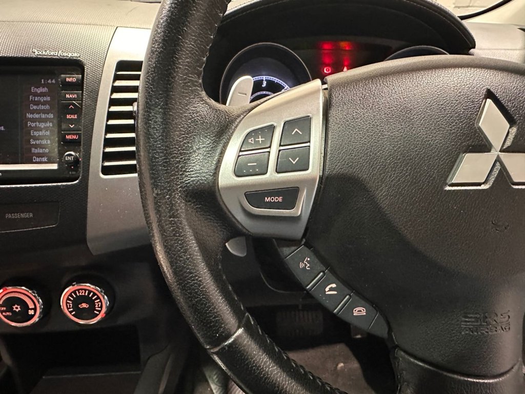 Used Mitsubishi Outlander 2012 for sale - 76710721: Photo 17