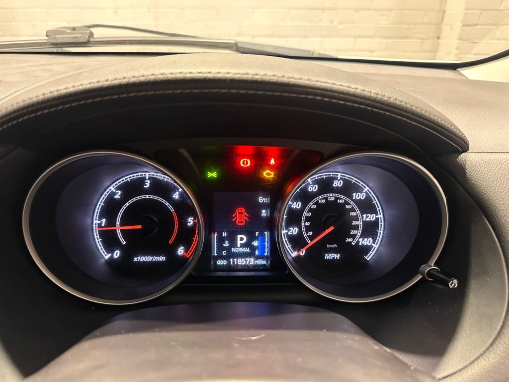 Used Mitsubishi Outlander 2012 for sale - 76710721: Photo 21