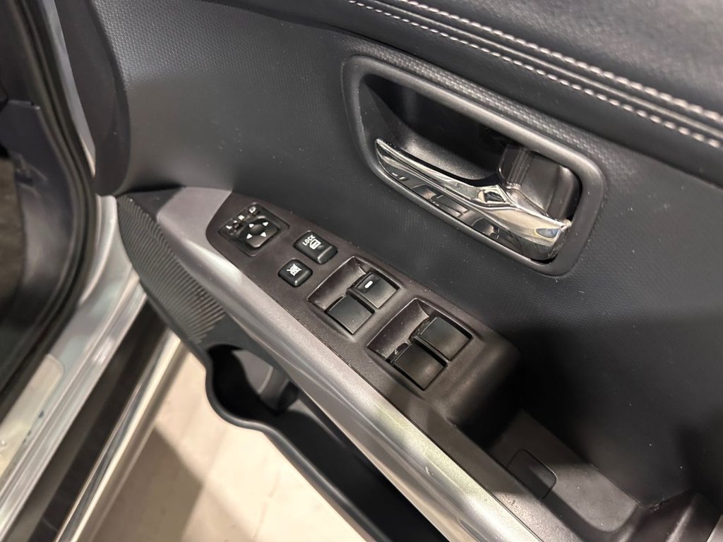 Used Mitsubishi Outlander 2012 for sale - 76710721: Photo 30