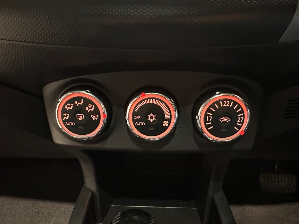 Used Mitsubishi Outlander 2012 for sale - 76710721: Photo 33