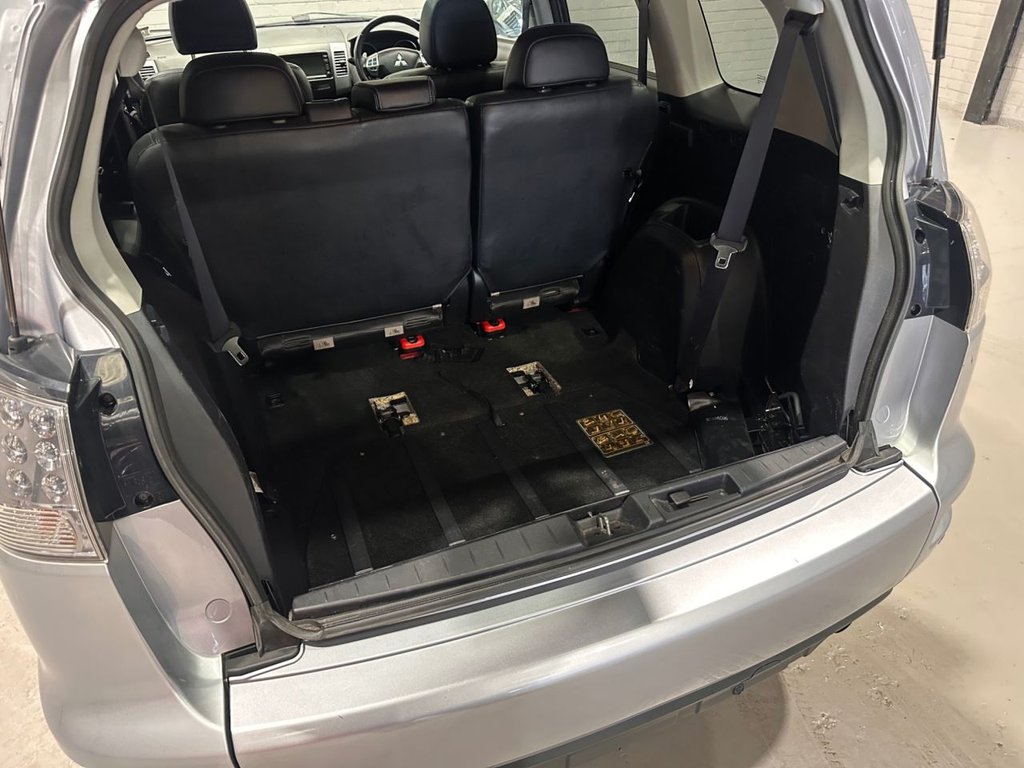 Used Mitsubishi Outlander 2012 for sale - 76710721: Photo 38