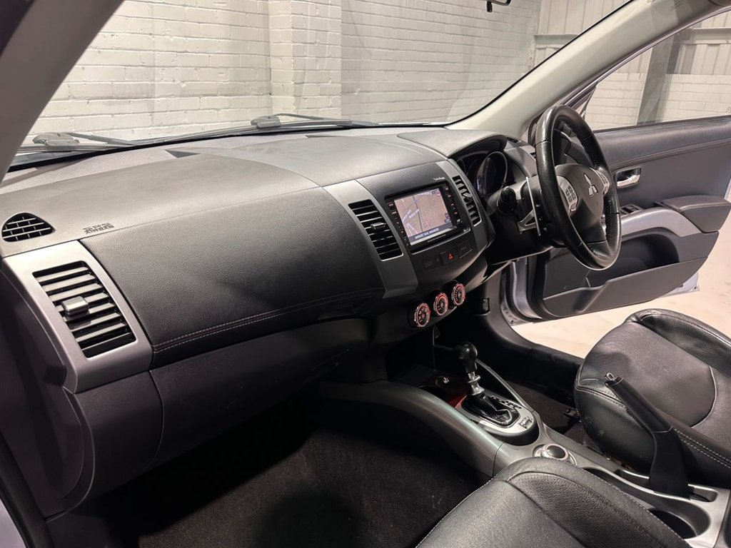 Used Mitsubishi Outlander 2012 for sale - 76710721: Photo 9
