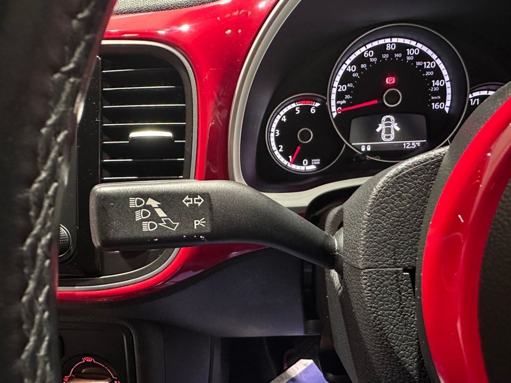 Used Volkswagen Beetle 2016 for sale - 76698409: Photo 17