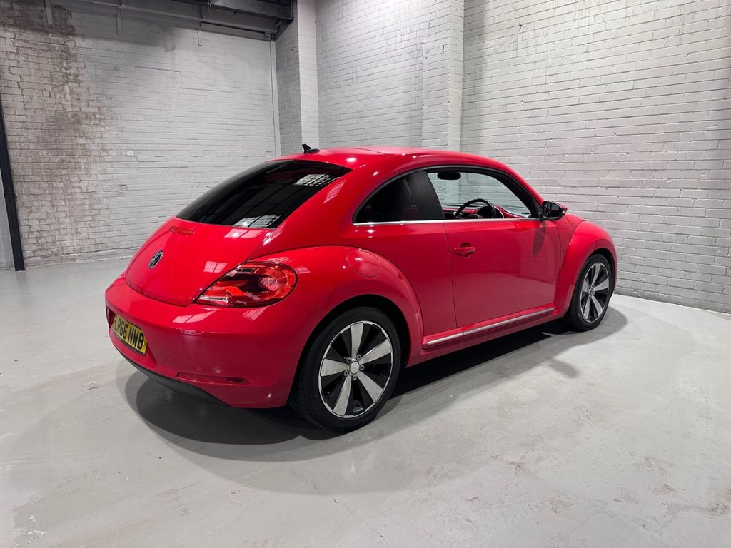 Used Volkswagen Beetle 2016 for sale - 76698409: Photo 8