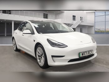 Used Tesla Model 3 2021 for sale - 76642638: Photo