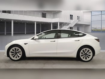 Used Tesla Model 3 2021 for sale - 76642638: Photo