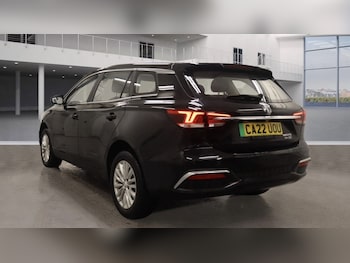 Used MG MG5 2022 for sale - 76642887: Photo