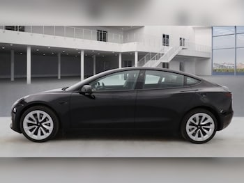 Used Tesla Model 3 2021 for sale - 76124252: Photo 3