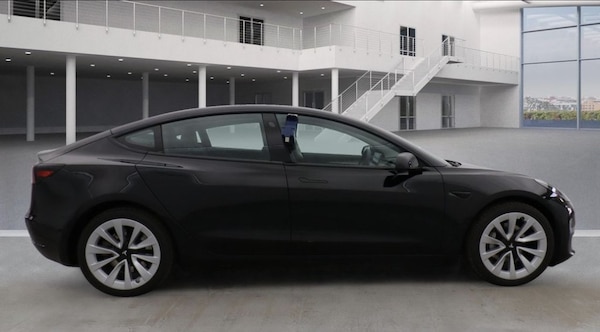 Used Tesla Model 3 2021 for sale - 76124252: Photo 4
