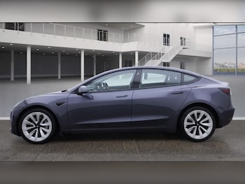Used Tesla Model 3 2021 for sale - 76216816: Photo 3