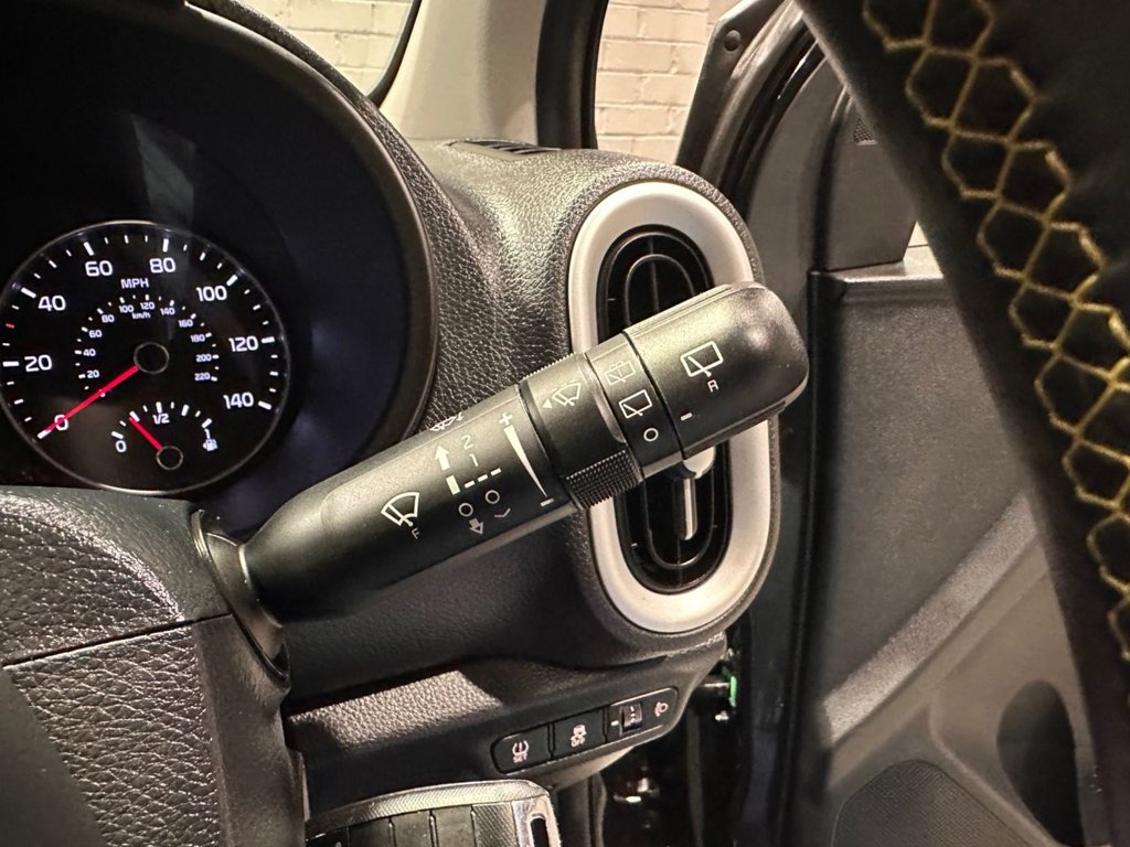 Used Kia Picanto 2022 for sale - 76642651: Photo 21