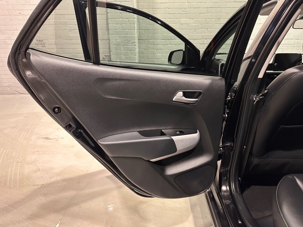 Used Kia Picanto 2022 for sale - 76642651: Photo 33