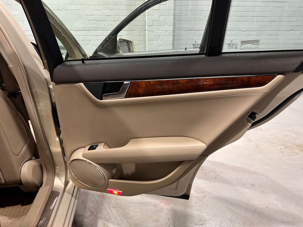 Used Mercedes-Benz C Class 2009 for sale - 78124629: Photo 24