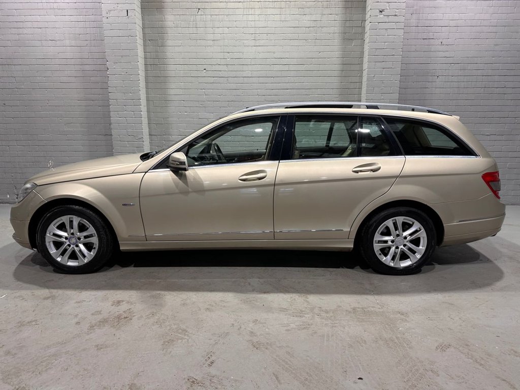 Used Mercedes-Benz C Class 2009 for sale - 78124629: Photo 4